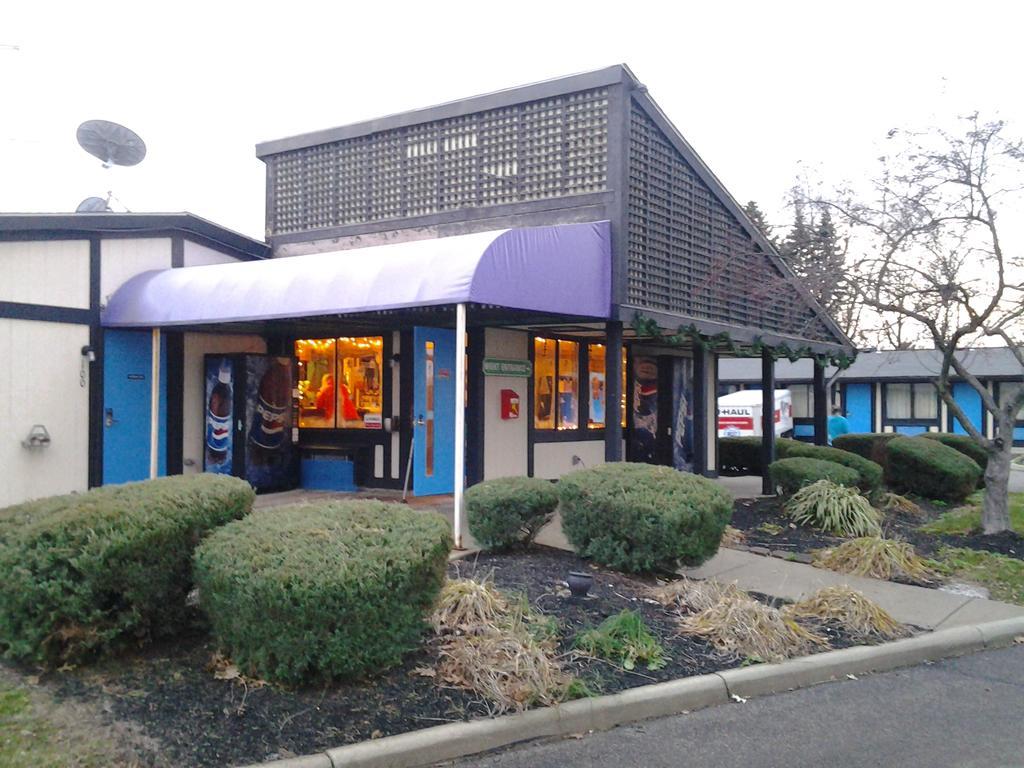 Xenia Country Inn Exterior photo